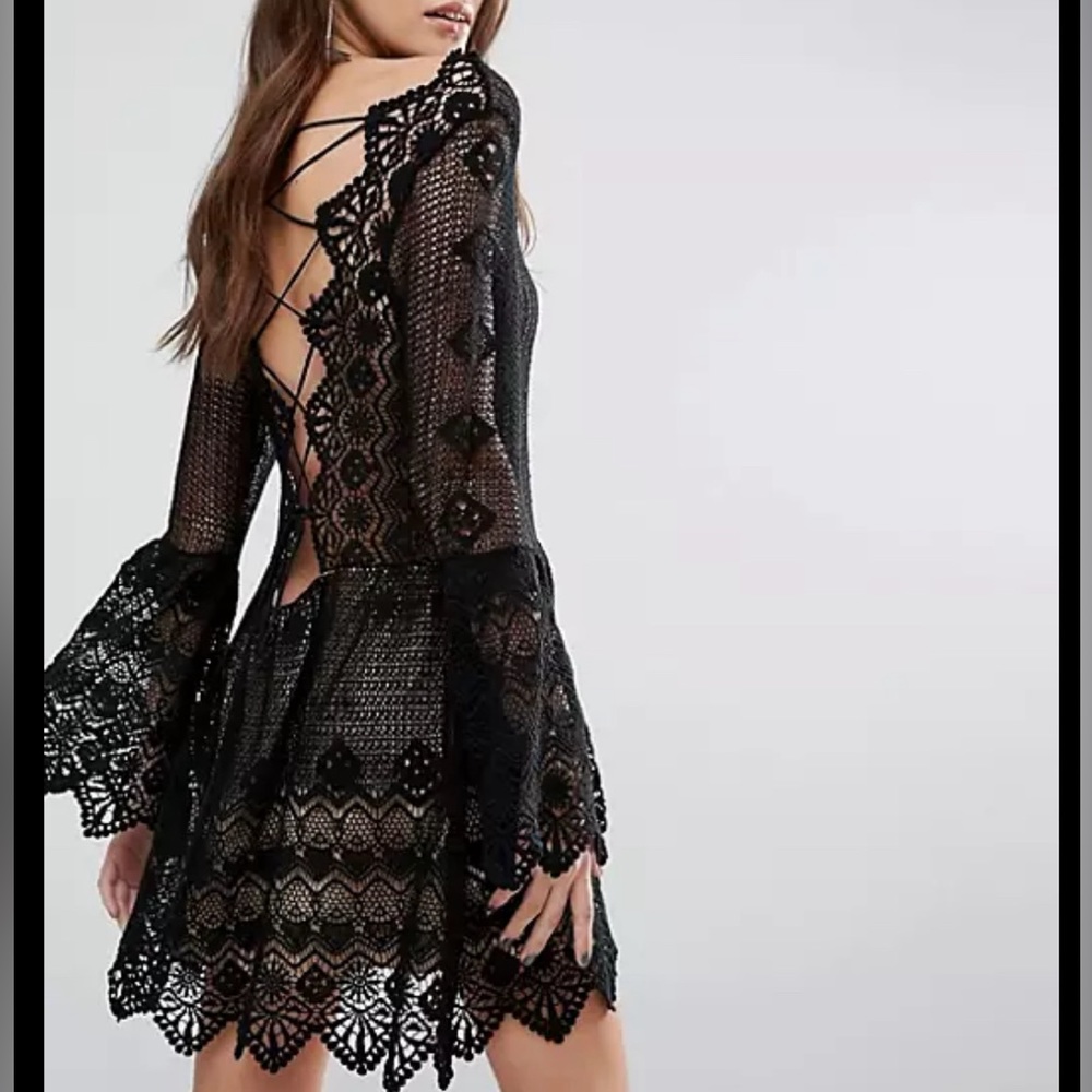 Jen’s Pirate Booty Everlasting backless mini dress size M